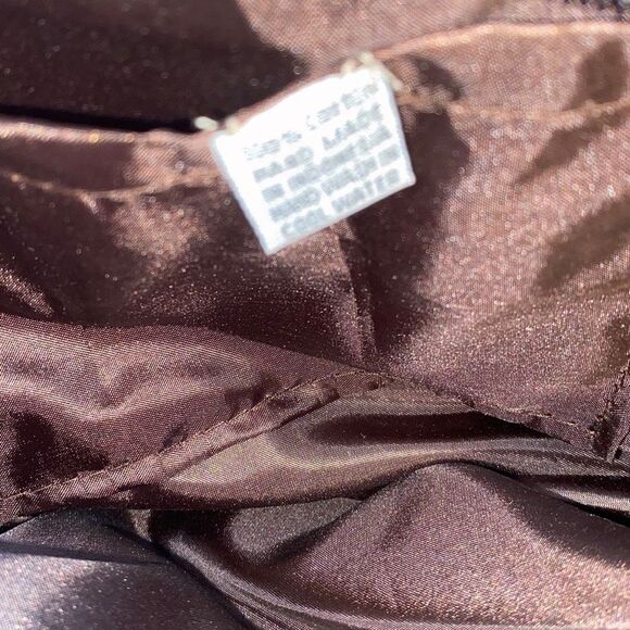 Rattan Woven Handbag With Coconut Shell Beads and Carved Wooden Handles Medium S - Picture 7 of 7